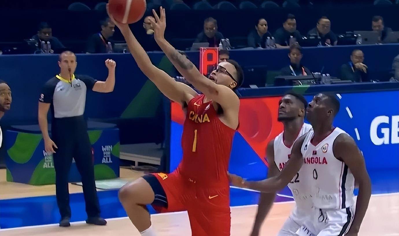 欧宝体育-贵州篮球运动员